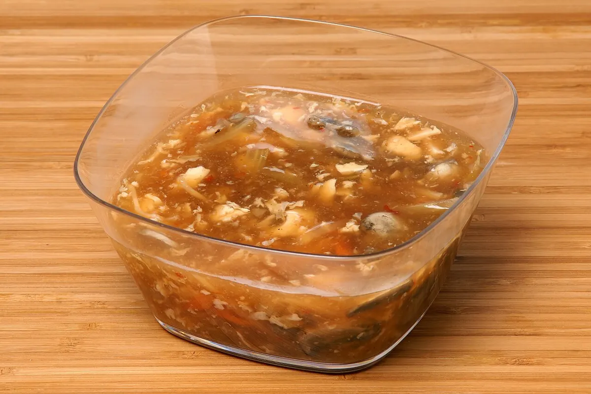 Hot and Sour Soup (酸辣汤)
